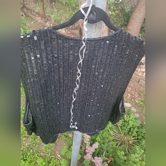 Fully sequined black and silver vest - Picture 6 of 7